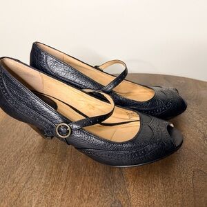 Frye Maya Mary Jane Peep Toe Pumps